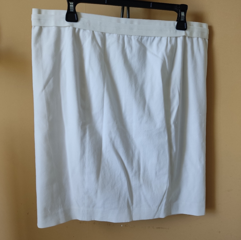 Elie Tahari Pencil Mid-length White Skirt Size 14